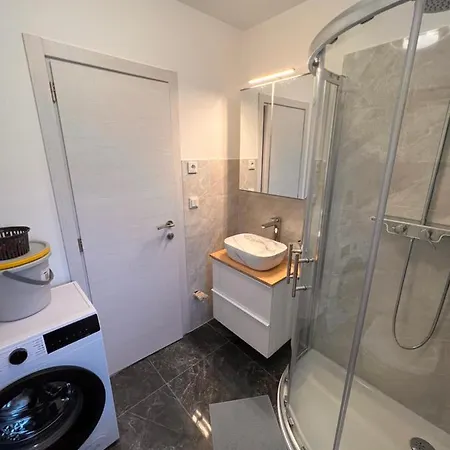 Appmishadze * Crikvenica