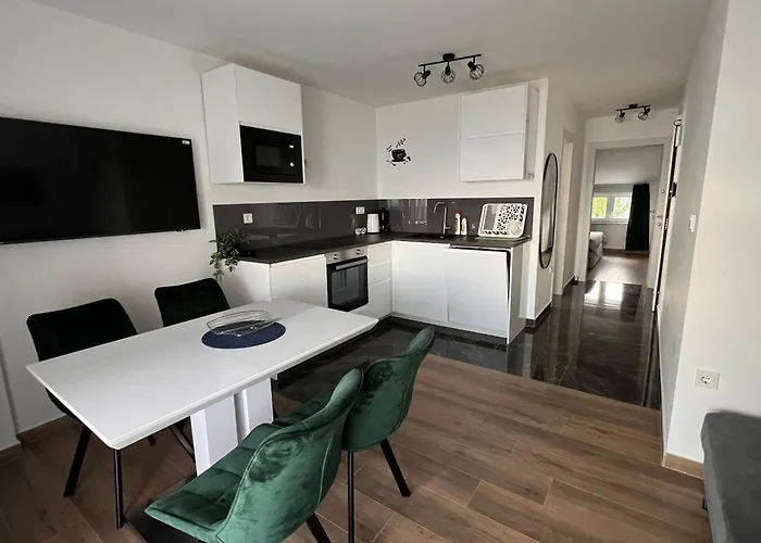 Appmishadze Apartament